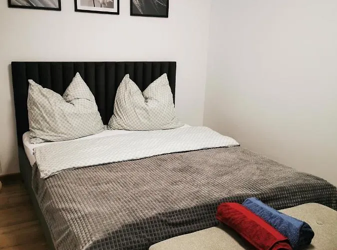 Under The Hill 1 Bad Muskau